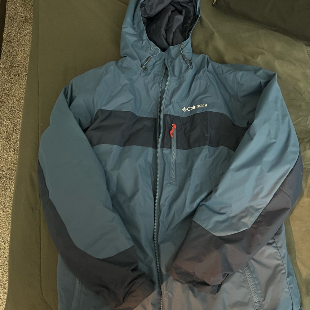 Columbia Men's Two-Tone Blue Performance Jacket